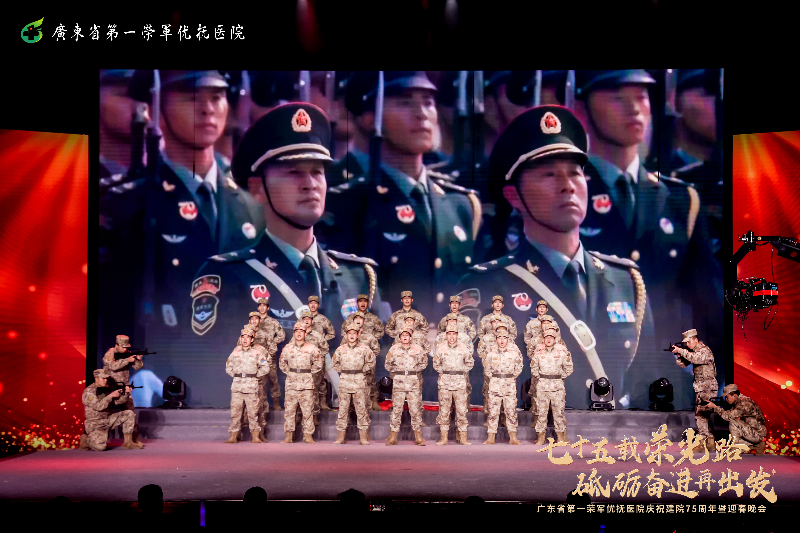 强军战歌.JPG